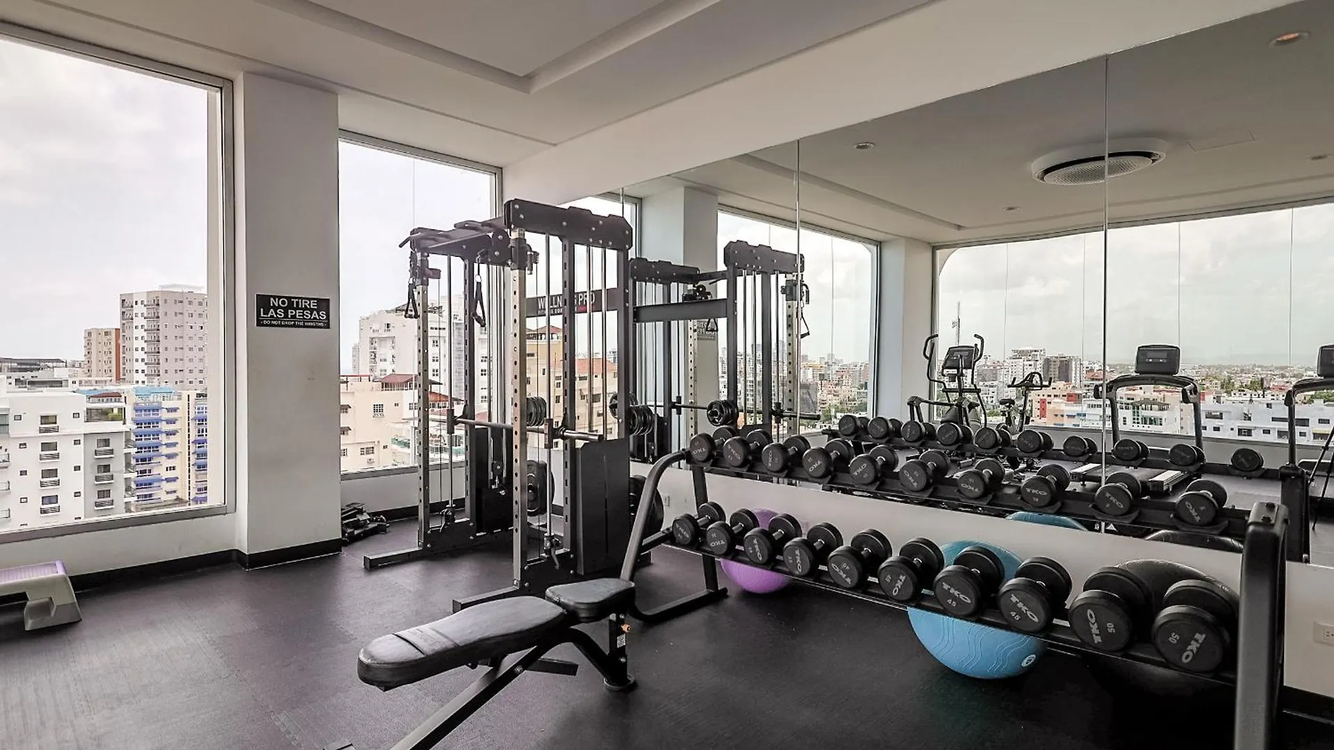 Chic Centric 1Br Apt, King Bed Los Prados